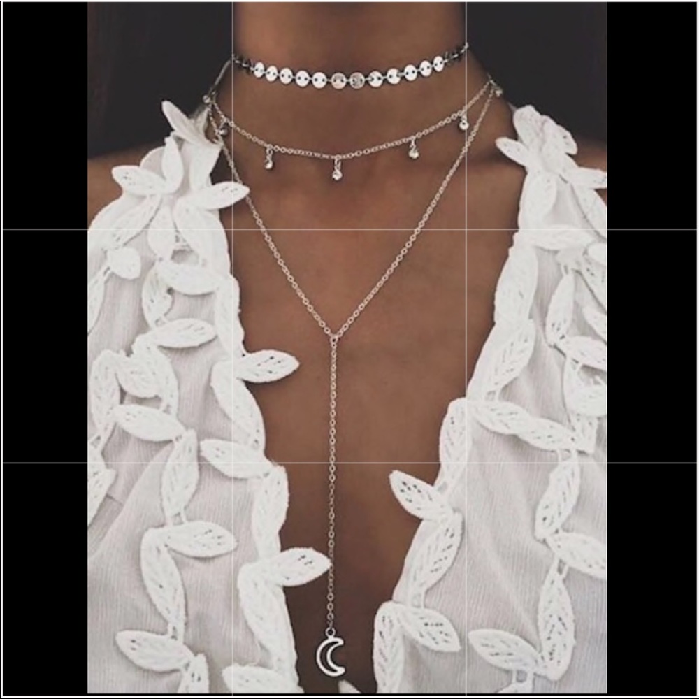 Disc Detail Choker & Pendant Necklace Set